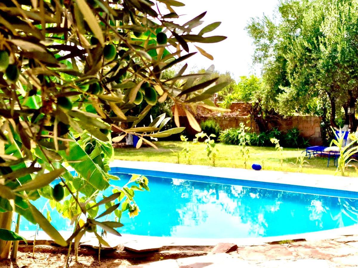 Bed and Breakfast Le Domaine De Carole Marrakech Douar Akkara Exterior foto
