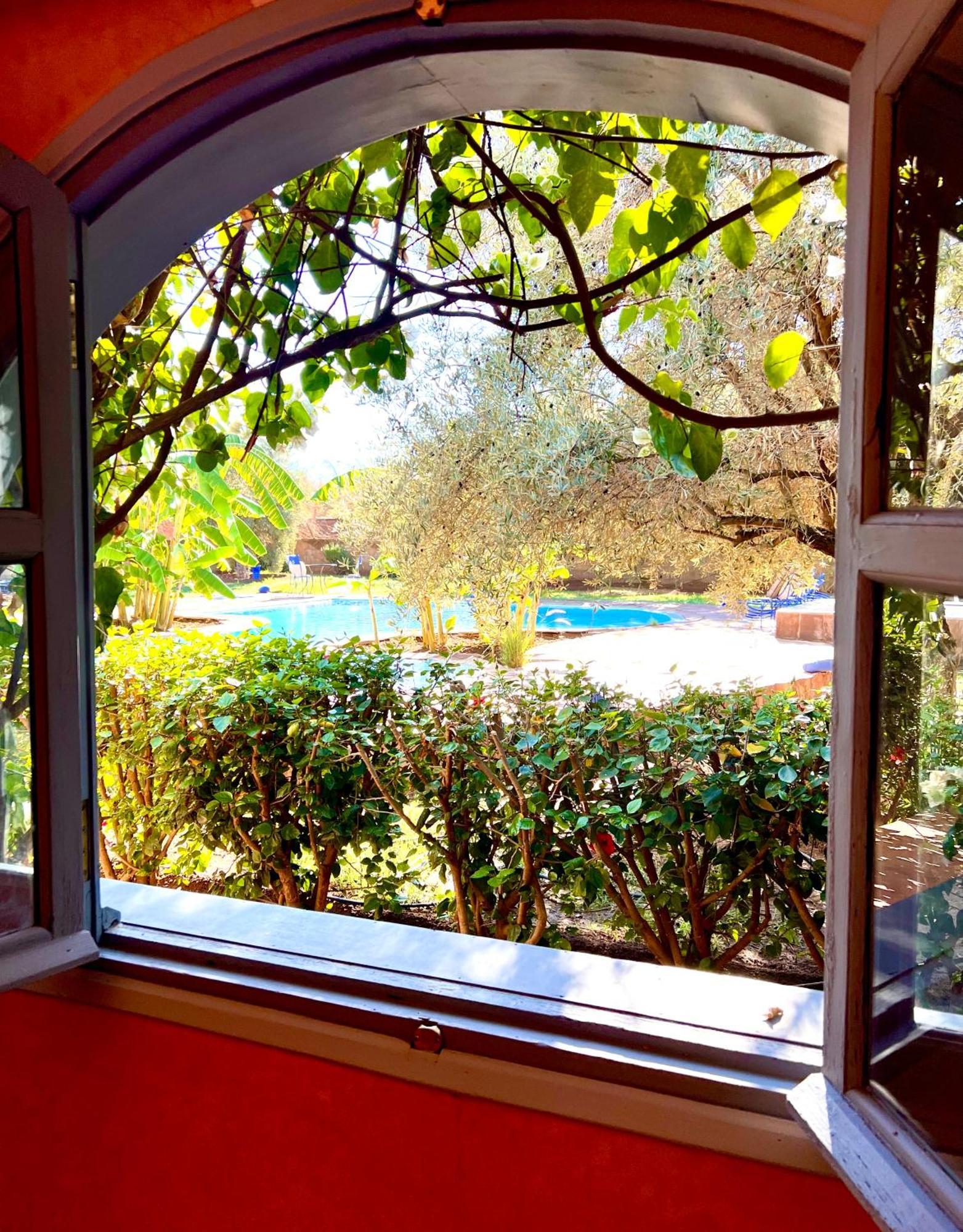 Bed and Breakfast Le Domaine De Carole Marrakech Douar Akkara Exterior foto