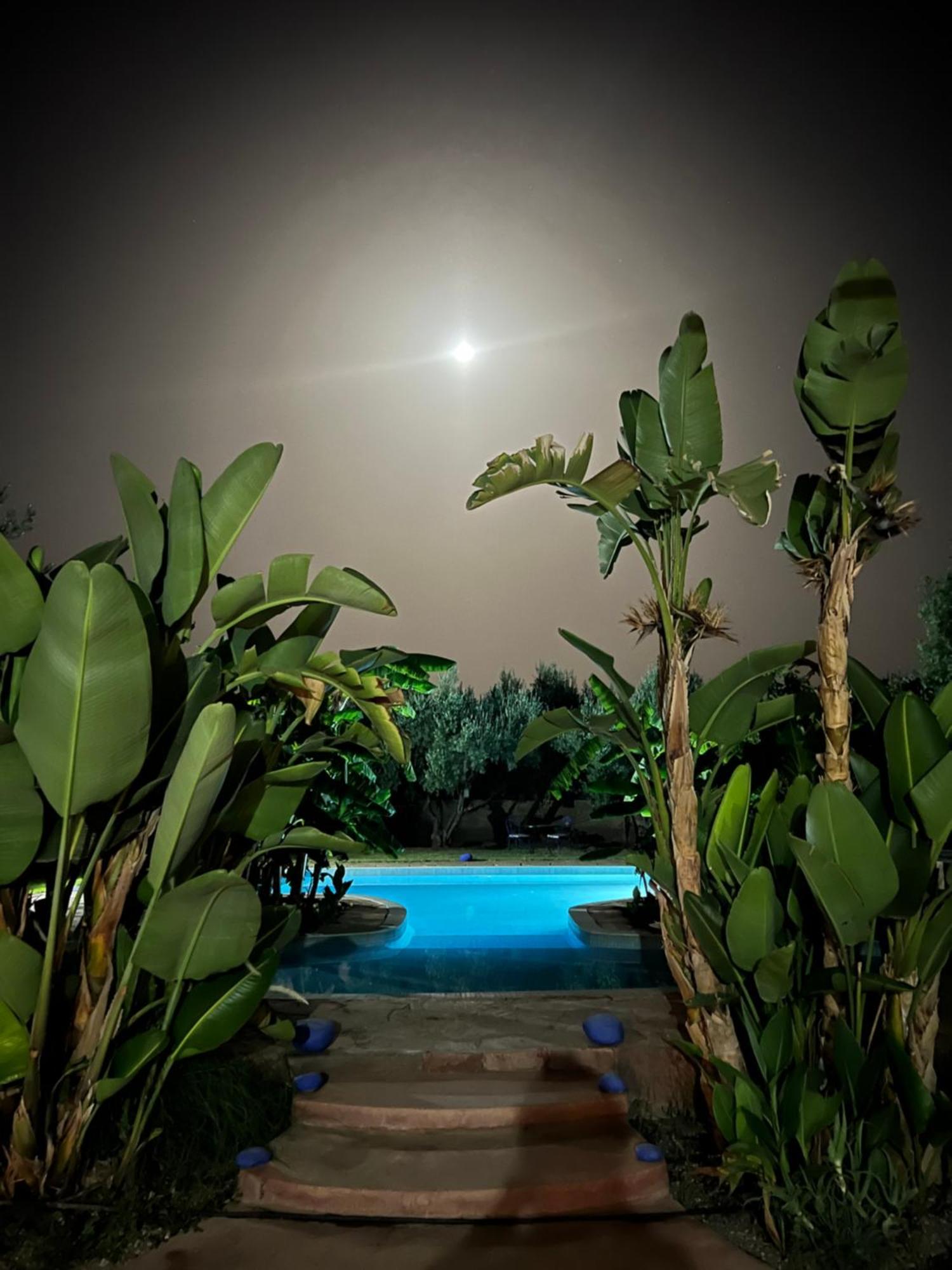 Bed and Breakfast Le Domaine De Carole Marrakech Douar Akkara Exterior foto